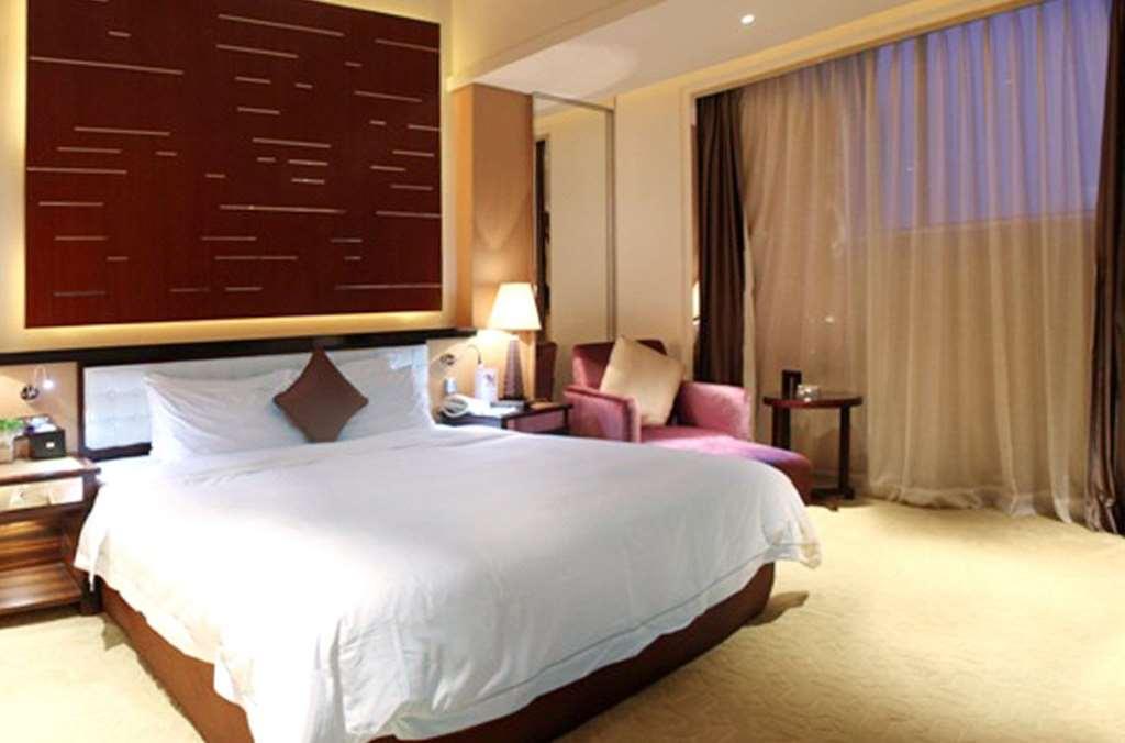 Grand Oriental Hotel ตงกวน ห้อง รูปภาพ