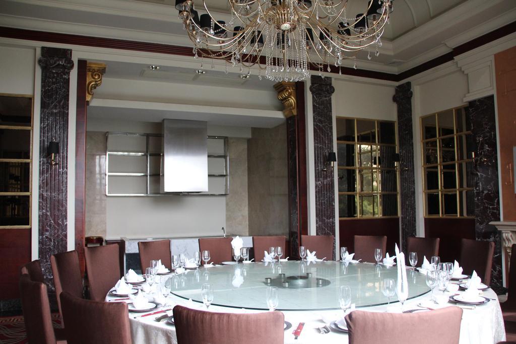 Grand Oriental Hotel ตงกวน ภายนอก รูปภาพ